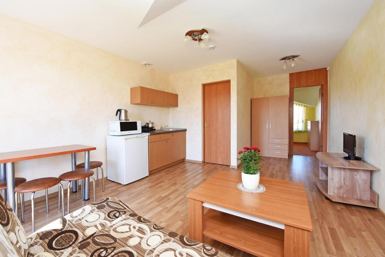 Pajurio Vingis Aparthotel Παλάγκα Εξωτερικό φωτογραφία